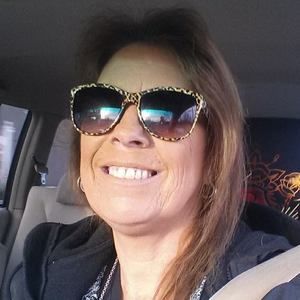 Meet your Posher, Lori